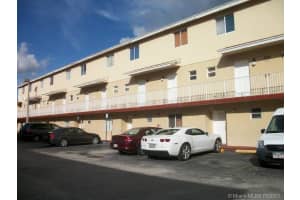 8027 NW 8th St, Miami, FL 33126, Sold 03/04/21