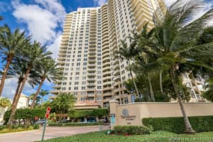 19501 W Country Club Dr, Aventura, FL 33180, Sold 05/07/21