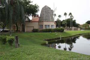 8630 SW 3rd St, Pembroke Pines, FL 33025, Sold 03/24/21