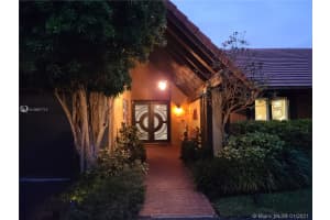1041 NE 200th Ln, Miami, FL 33179, Sold 03/23/21