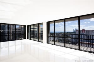 2017 S Ocean Dr, Hallandale Beach, FL 33009, Sold 02/19/21
