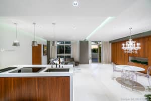 2001 Meridian Ave, Miami Beach, FL 33139, Sold 04/07/21