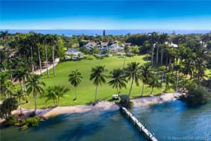 382 S Beach Rd, Hobe Sound, FL 33455, Sold 04/07/21