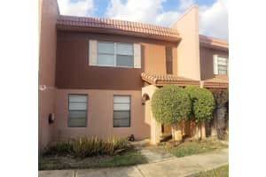 12 Laredo Pl, Davie, FL 33324, Sold 03/19/21