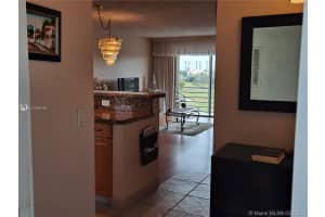 600 NE 14th Ave, Hallandale Beach, FL 33009, Sold 03/08/21