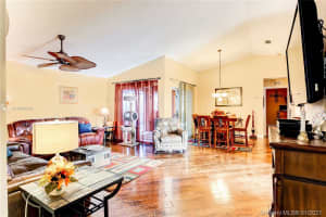 267 E Riverbend Dr, Sunrise, FL 33326, Sold 03/01/21