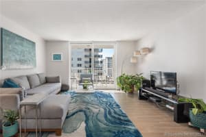 1401 S Ocean Dr PH 5, Hollywood, FL 33019, Sold 05/04/21
