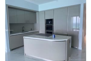 18975 Collins Ave, Sunny Isles Beach, FL 33160, Sold 02/18/22