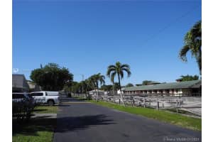 5032 S University Dr, Davie, FL 33328, Sold 02/26/21