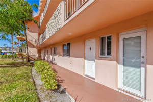 5950 Del Lago Cir, Sunrise, FL 33313, Sold 06/18/21