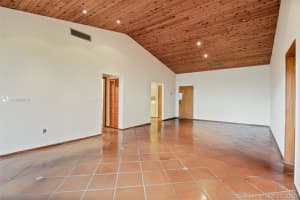 101 Ocean Ln Dr, Key Biscayne, FL 33149, Sold 05/20/21