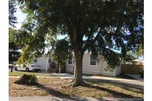 21781 NW 2nd Ct, Pembroke Pines, FL 33029, Sold 07/09/21