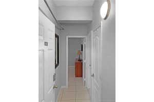 3030 Collins Ave #4c, Miami Beach, FL 33140, Sold 06/29/21