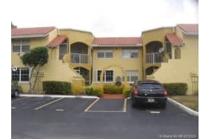 15655 SW 74th Cir Dr, Miami, FL 33193, Sold 04/06/21