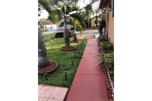 7471 NW 167th Terrace, Hialeah, FL 33015, Sold 05/14/21