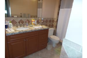 3725 S Ocean Dr, Hollywood, FL 33019, Sold 10/21/21