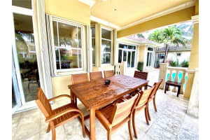 MLS# A10988807, Hollywood, Florida 33019