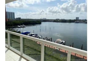 17050 N Bay Rd, Sunny Isles Beach, FL 33160, Sold 04/09/21