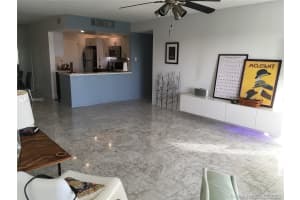 800 NE 195th St, Miami, FL 33179, Sold 04/29/21