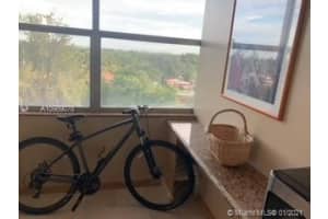 1200 NE Miami Gardens Dr #621w, Miami, FL 33179, Sold 04/06/21