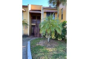 4521 Treehouse Ln, Tamarac, FL 33319, Sold 03/08/21