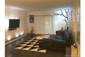 2541 Centergate Dr, Miramar, FL 33025, Sold 04/05/21
