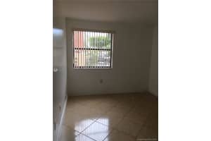 10257 NW 9th St Cir, Miami, FL 33172, Sold 05/05/21