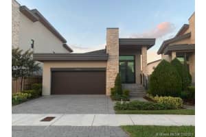 10355 NW 77th St, Doral, FL 33178, Sold 06/11/21