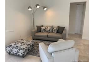 10355 NW 77th St, Doral, FL 33178, Sold 06/11/21