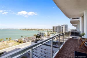 7901 Hispanola Ave, North Bay Village, FL 33141, Sold 05/10/21
