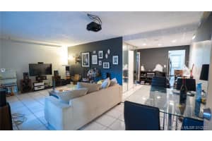 7920 East Dr, North Bay Village, FL 33141, Sold 06/17/21