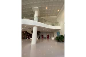 5701 Collins Ave, Miami Beach, FL 33140, Sold 05/28/21