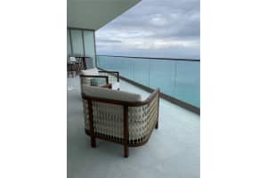 18975 Collins Ave, Sunny Isles Beach, FL 33160, Sold 05/31/22