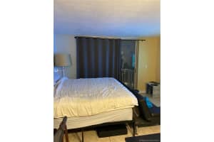 401 Ocean Dr, Miami Beach, FL 33139, Sold 05/21/21