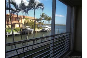 105 Paradise Harbour Blvd, North Palm Beach, FL 33408, Sold 03/17/21