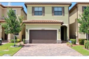4943 NW 59th St, Tamarac, FL 33319, Sold 05/28/21