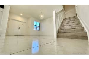 9754 NW 10th St, Miami, FL 33172, Sold 03/19/21