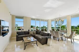 1819 SE 17th St, Fort Lauderdale, FL 33316, Sold 03/24/21