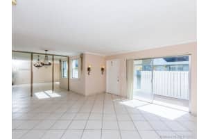 6850 SW 45th Ln, Miami, FL 33155, Sold 03/15/21
