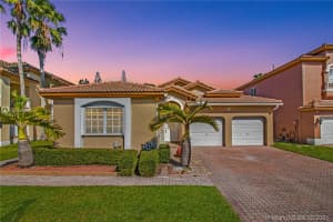 9771 NW 32nd St, Doral, FL 33172, Sold 04/15/21