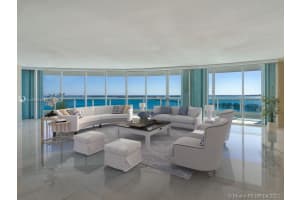 Add Building Entrance, 2127 Brickell Ave, Miami, FL 33129, Sold 06/16/21