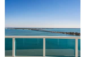 Add Building Entrance, 2127 Brickell Ave, Miami, FL 33129, Sold 06/16/21