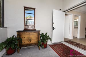 21948 Palmetto Cir N, Boca Raton, FL 33433, Sold 04/15/21