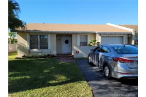 10930 SW 117th Pl, Miami, FL 33186, Sold 04/02/21