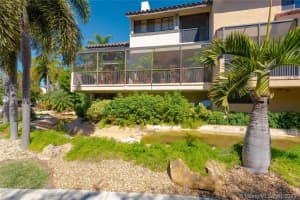 2000 S Bayshore Dr, Miami, FL 33133, Sold 05/04/21