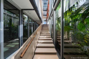 7709 Atlantic Way, Miami Beach, FL 33141, Sold 05/07/21