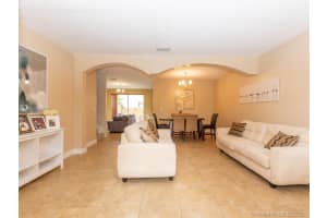 836 SW 154th Ct, Miami, FL 33194, Sold 04/26/21