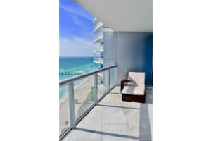 17001 Collins Ave, Sunny Isles Beach, FL 33160, Sold 04/15/21