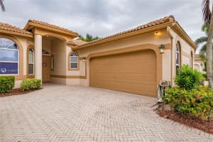 5343 Ventura Dr, Delray Beach, FL 33484, Sold 05/05/21