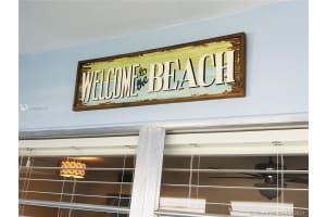 1355 N 12th Ct #5b, Hollywood, FL 33019, Sold 05/28/21
